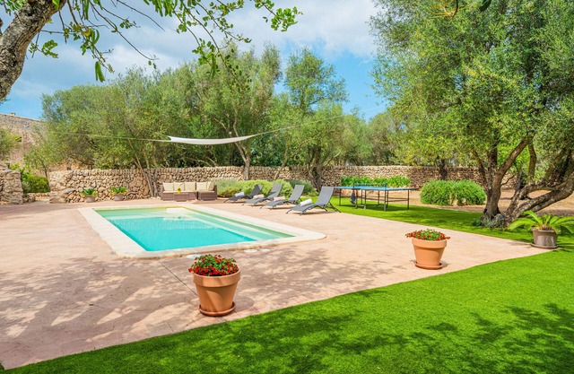 Villa 'Garraseca' con vistas a la montaña, Wi-Fi y aire acondicionado