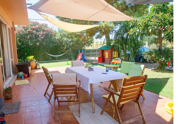 Villa Gerani, 30 metros de la playa, capacidad para 6