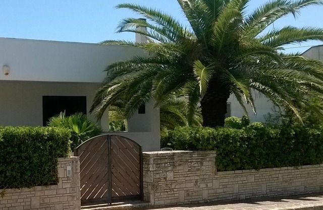 jordan villaTorre Suda en 50mtdal mar cerca de las playas de Gallipoli y t. s.giovanni