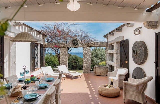 Villa en Costa Rei con 2 habitaciones, capacidad 4