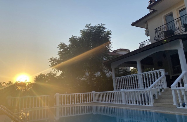 Villa Hayat-Dema, villa de 3 dormitorios con piscina privada cerca de Oludeniz, Turquía