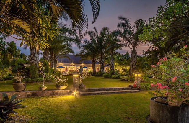 Villa HI-KU-ME, Bali - Where Beauty and Artistry Unite in Harmony!