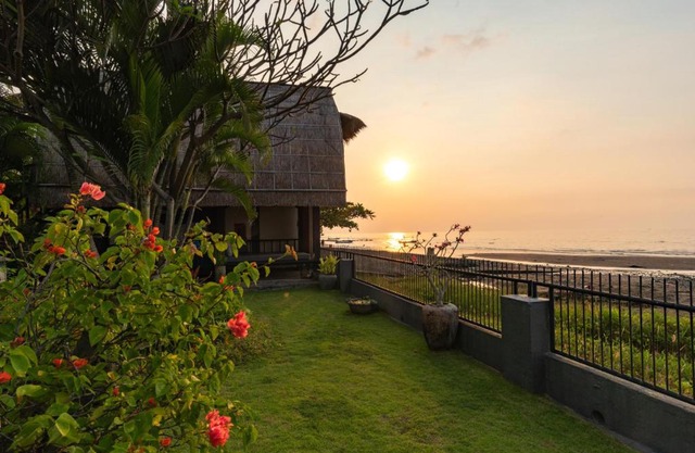 Villa Hikume - Relax In A Private Beachfront Villa