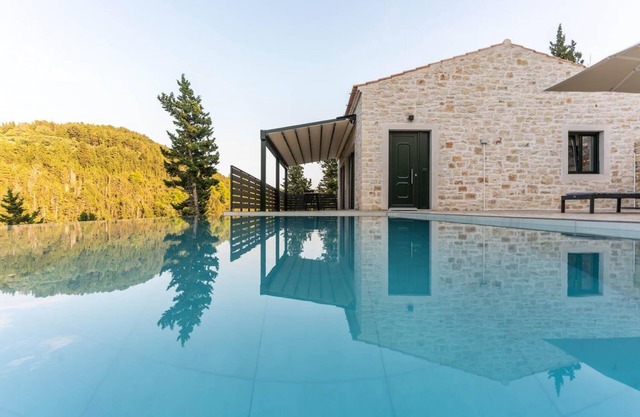 Villa Hill View Ena - Una Habitación Villa, Capacidad 4