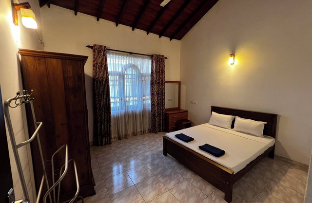 Villa Hirunika in Negombo: with air conditioning,20 minutes from Colombo Airport