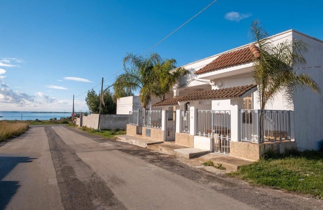 Villa en Porto Cesareo con 1 habitaciones, capacidad 4