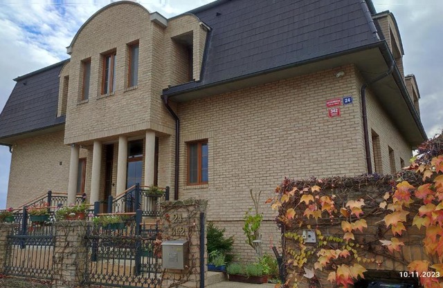 Villa Homestay Nad Helmrovkou