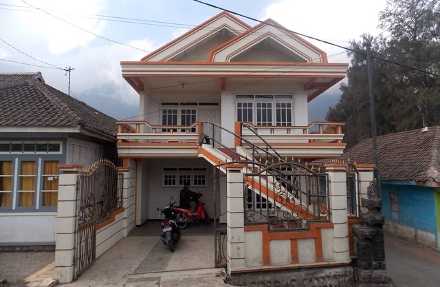 Villa / Casa de familia Wonotoro ASRI Bromo