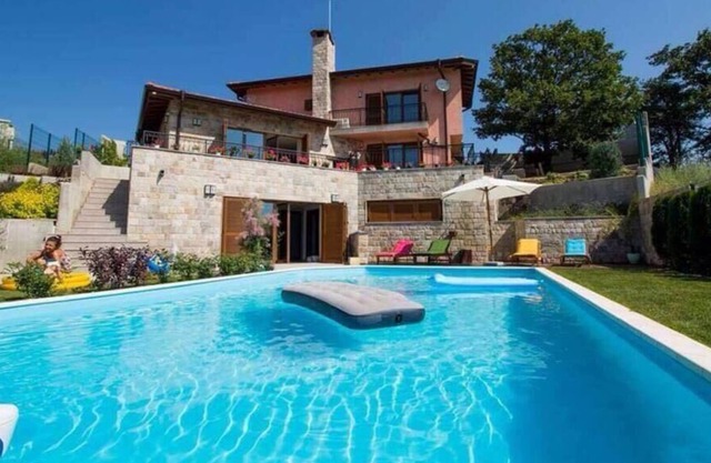 ☆ Villa Horizont ➫ Breakfast☆Pool☆Sauna☆Jacuzzi☆
