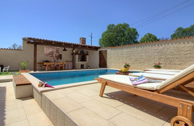 Villa House Eleonora (Istria - Manjadvorci)