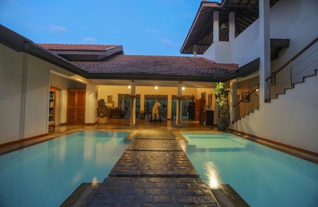 Villa Hundira