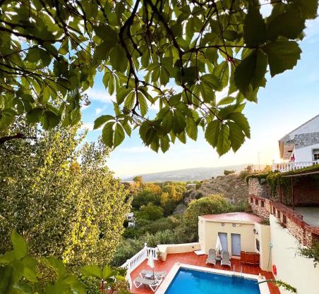 Villa Ignacia B&B - Serenity in Nature between Ronda & Setenil de las Bodegas