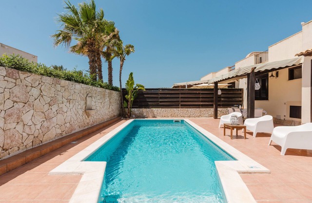 Villa 'Il Canto delle Onde' con Piscina, Vista al Mar, Wi-Fi y Aire Acondicionado
