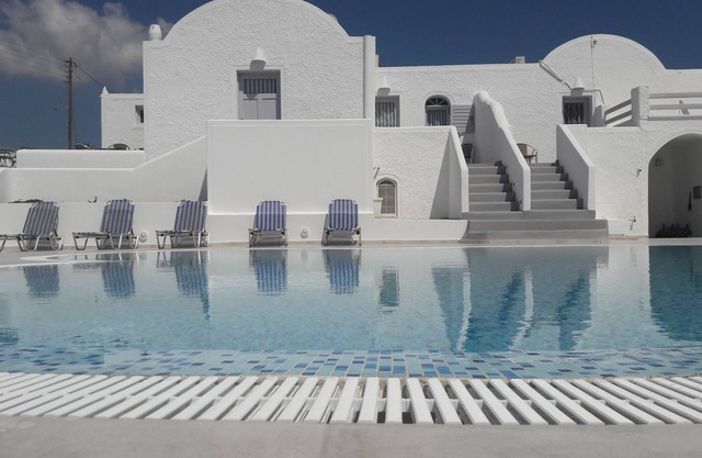 Villa Iliovasilema Santorini