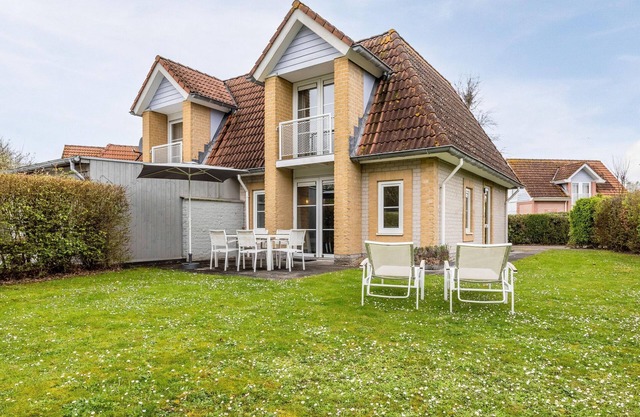 Villa en Banjaard cerca de playa del Mar del Norte