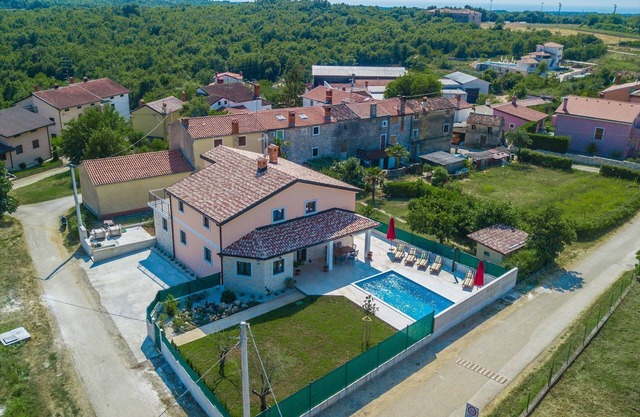 Villa en Brtonigla con Piscina Privada