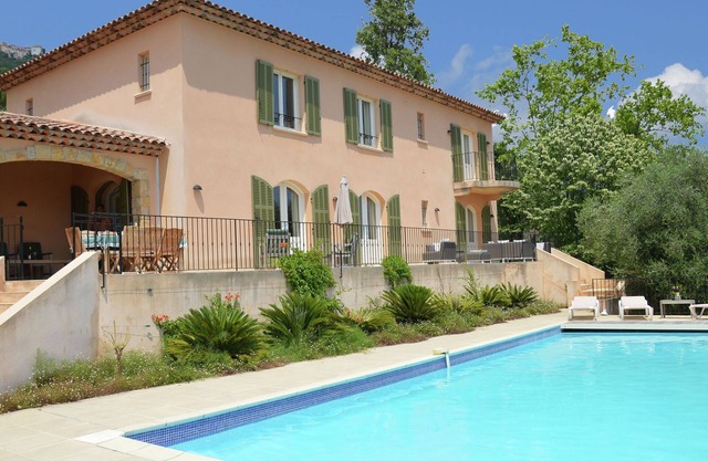 Villa en Cabris con piscina privada