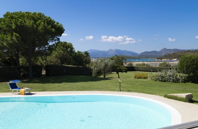 Villa in Capo Coda Cavallo with 6 bedrooms sleeps 12
