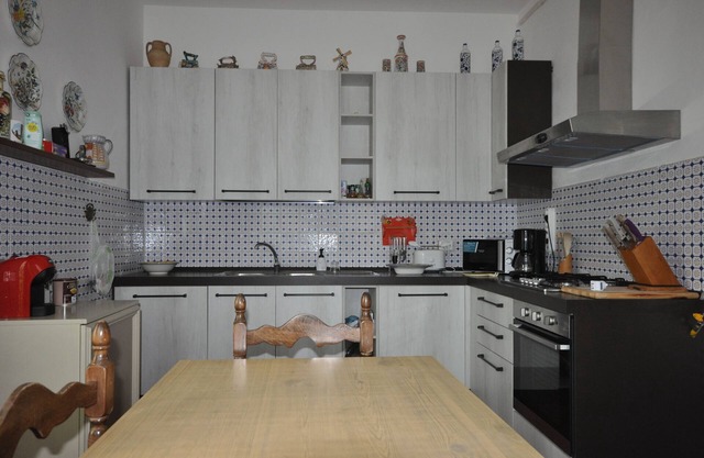 Villa in chianti rufina area (sleeps 6+2)