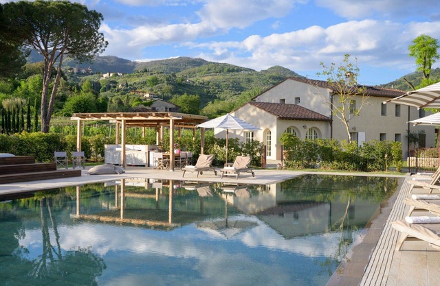 Villa en Colle Di Buggiano con 6 habitaciones, capacidad 12