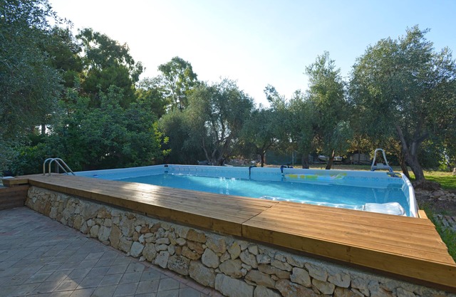 Villa en lugar de ensueño con piscina privada con vistas al mar