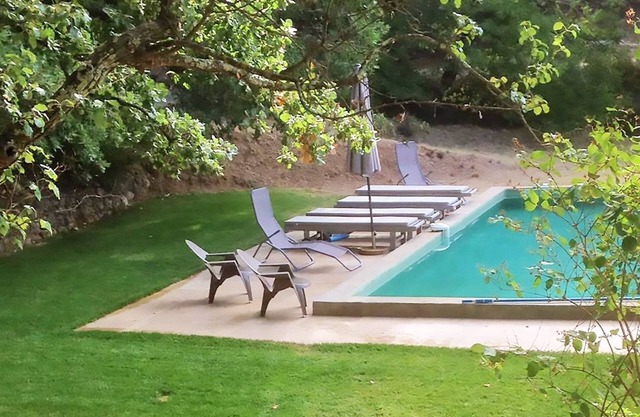 Villa en Entrecasteaux con piscina privada