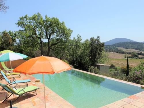 Villa in Le Plan-de-la-Tour with Pool
