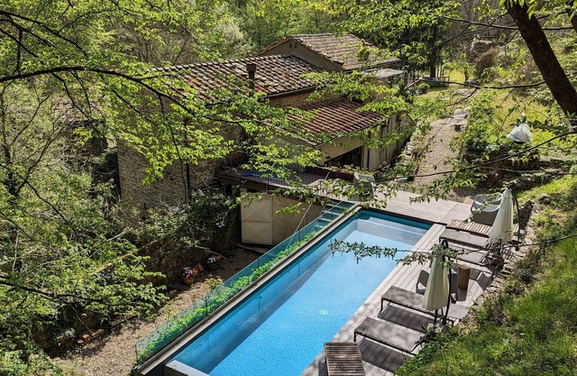 Villa en Loro Ciuffenna con 6 habitaciones, capacidad 12