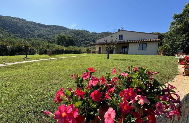 Villa en Lucca con 3 habitaciones, capacidad 7