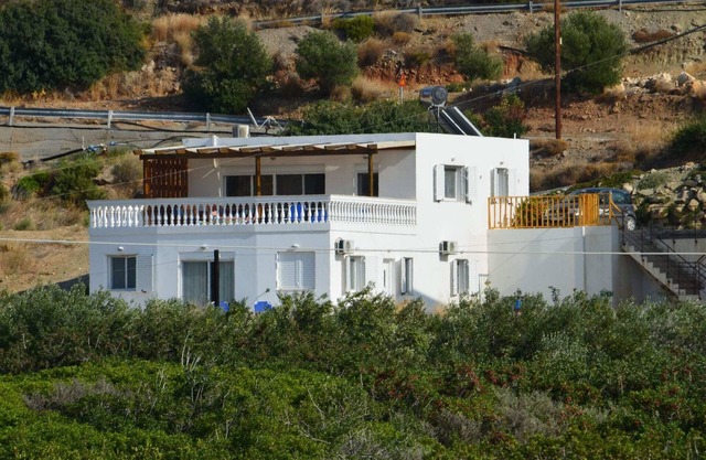 Villa en Makry Gialos cerca de playa