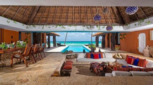 Villa in Playacar Beach - Ultimate Luxury - Large Groups & Meal Packages