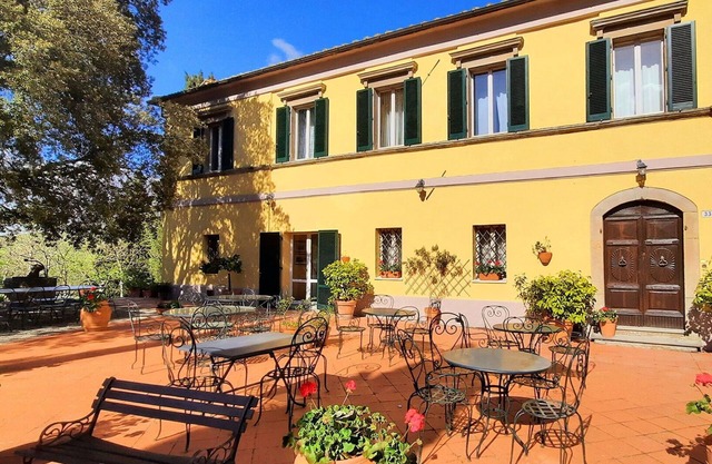 Villa en Radicofani con 13 habitaciones, capacidad 28