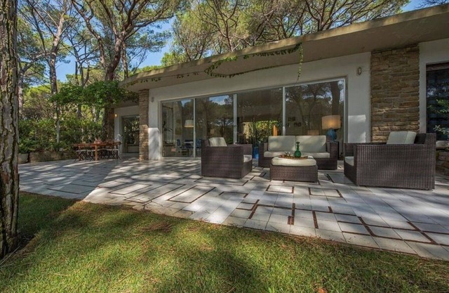 Villa en Roccamare con 5 habitaciones, capacidad 10