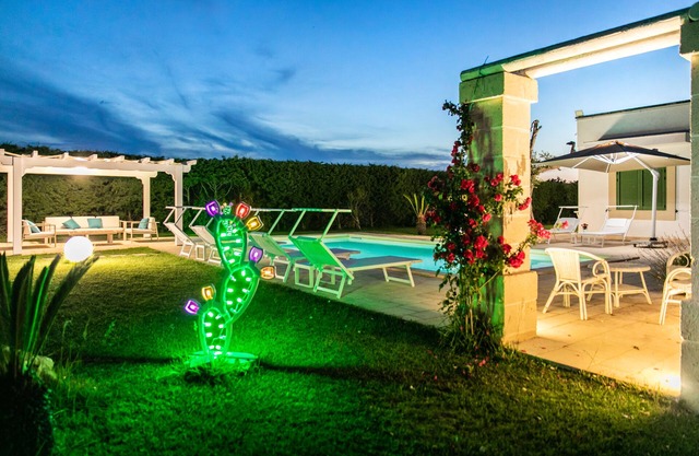 Villa en el campo a tiro de piedra del mar