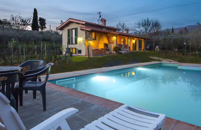Villa en Toscana - Reggello con Piscina, Wi-Fi, Giardini.