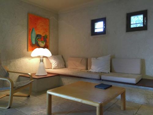 Villa in Tourtour with Heated Pool
