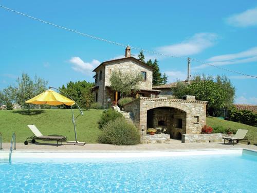 Villa in Umbertide with Pool and Garden