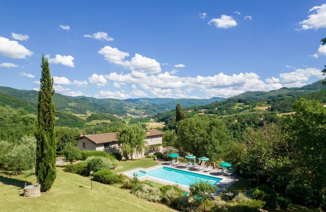 Villa en Vicchio con 7 habitaciones, capacidad 14