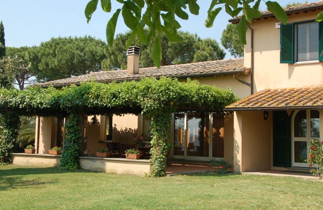 Villa Infinito, for an enchanting stay among field