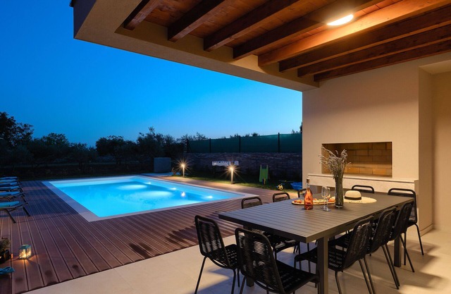 Villa Istria Artsi (V9704-K1) - Svetvincenat
