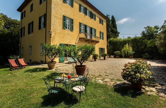 Villa Pedone - San Concordio Di Moriano ,Tuscany