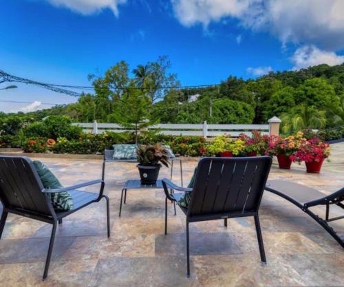 Villa IXORA