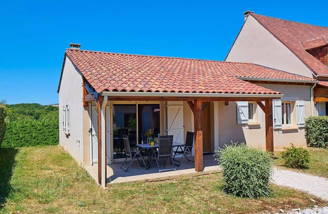 Villa jacuzzi, Terrace, 1 Bad 4 persons