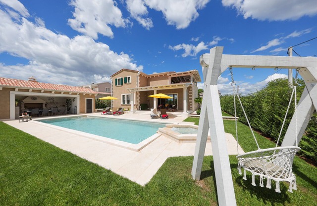 Villa Jakob by Villas Guide