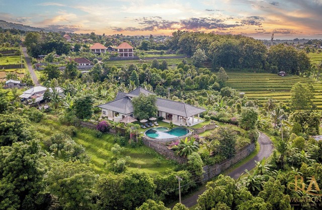 Villa Jendela Gambuh, Bali - A Serene Haven in Nature!