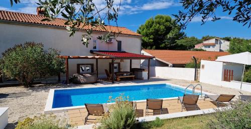 Villa John