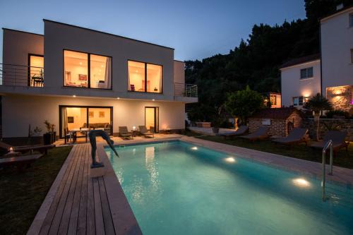 Villa Joy 4ever