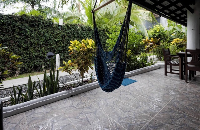 Villa Junior # 4 w/ Pool & Kitchen – Minutes from Manuel Antonio Beach