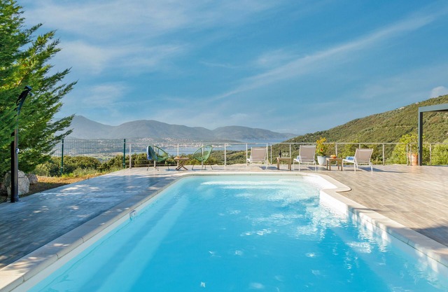 Villa 'Kalliste' con vistas al mar, Wi-Fi y aire acondicionado