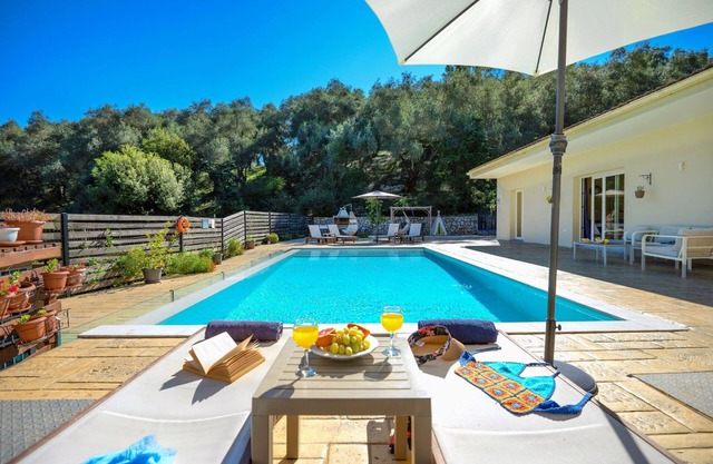 Villa Kambos Saint Stephanos
